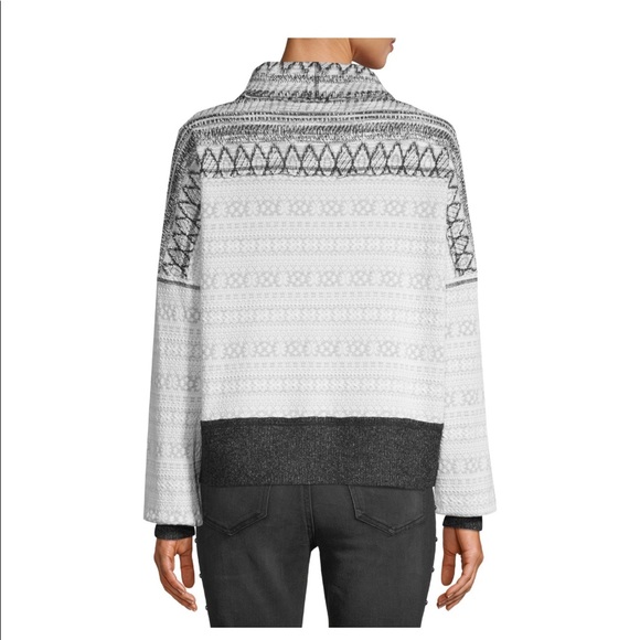 NWOT 🤗 Cowlneck Top Lightweight Sweater 2 sizes - Picture 6 of 7